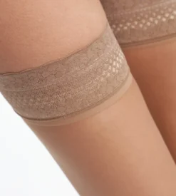 Bas femme en voile transparent Gazelle Dim Up Beauty