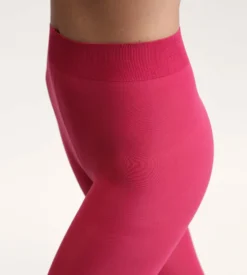 Collant fuchsia opaque 50D Dim x Ines de la Fressange