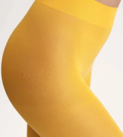 Collant jaune opaque 50D Dim x Ines de la Fressange