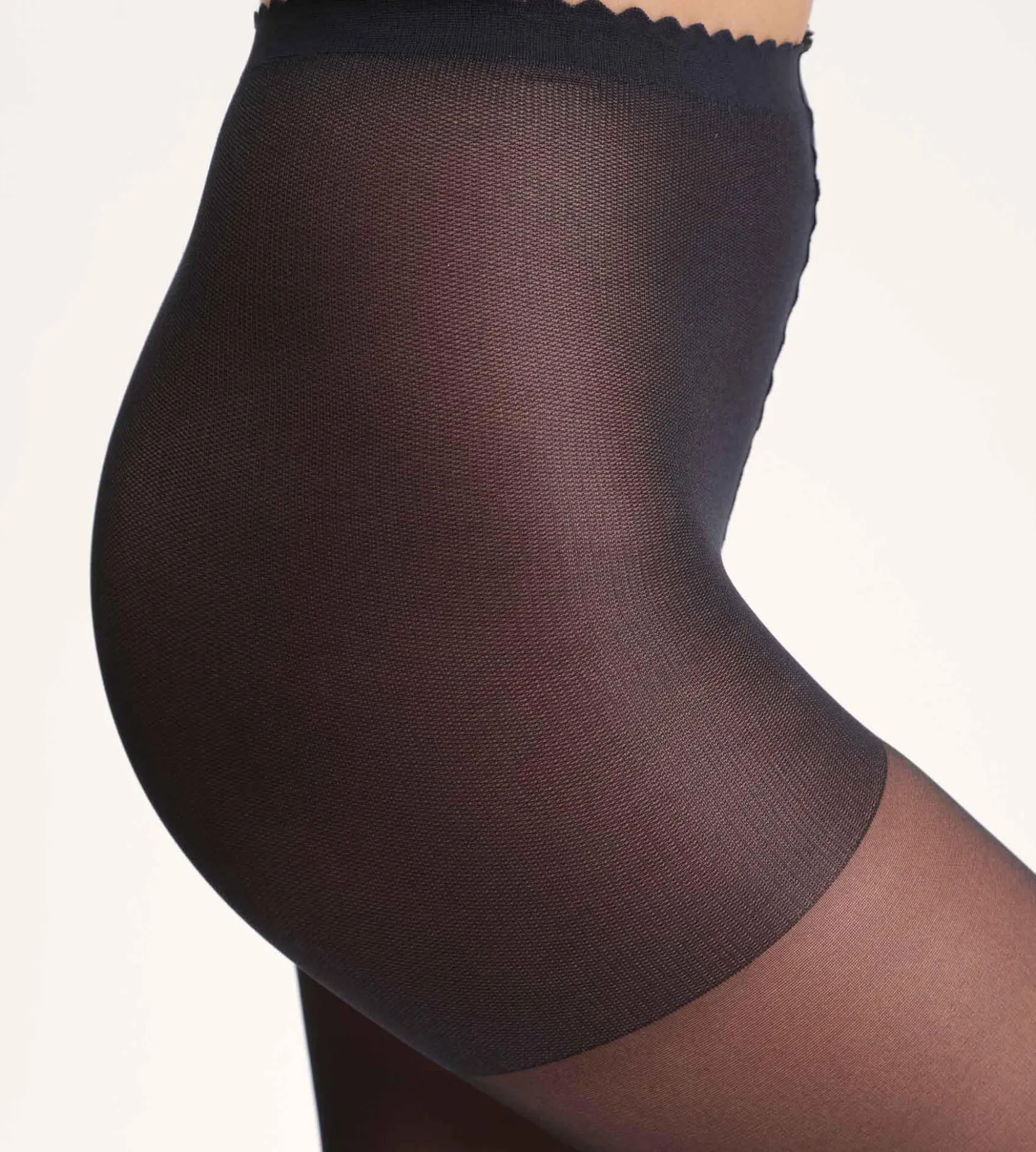 Collant voile transparent noir Body Touch Dim 17D