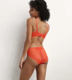 Culotte en dentelle florale ajourée Rouge Feu Daily Dentelle