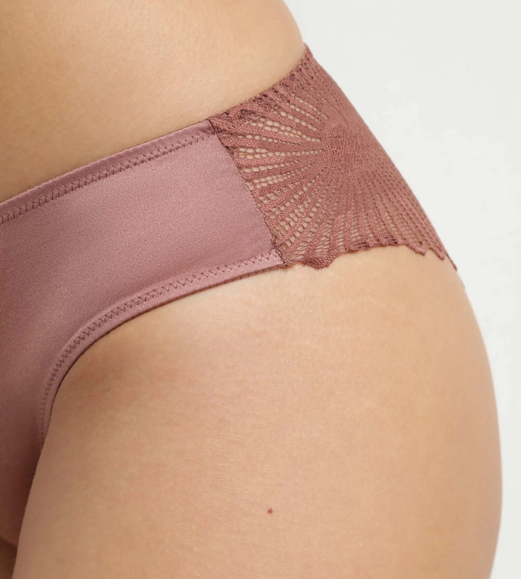 Culotte femme en satin et dentelle florale Marron Chocolove