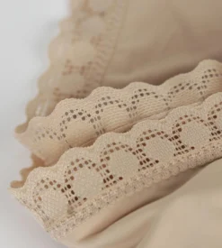 Culotte fille en microfibre et dentelle Nude Daily
