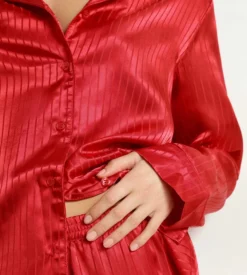 Ensemble pyjama femme pantalon en satin Rouge Dim Don’t Disturb