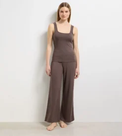 Ensemble pyjama jersey fin marron profond DIM x Ines de la Fressange