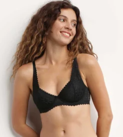 Soutien-gorge à armatures en dentelle florale Noir Daily Dentelle