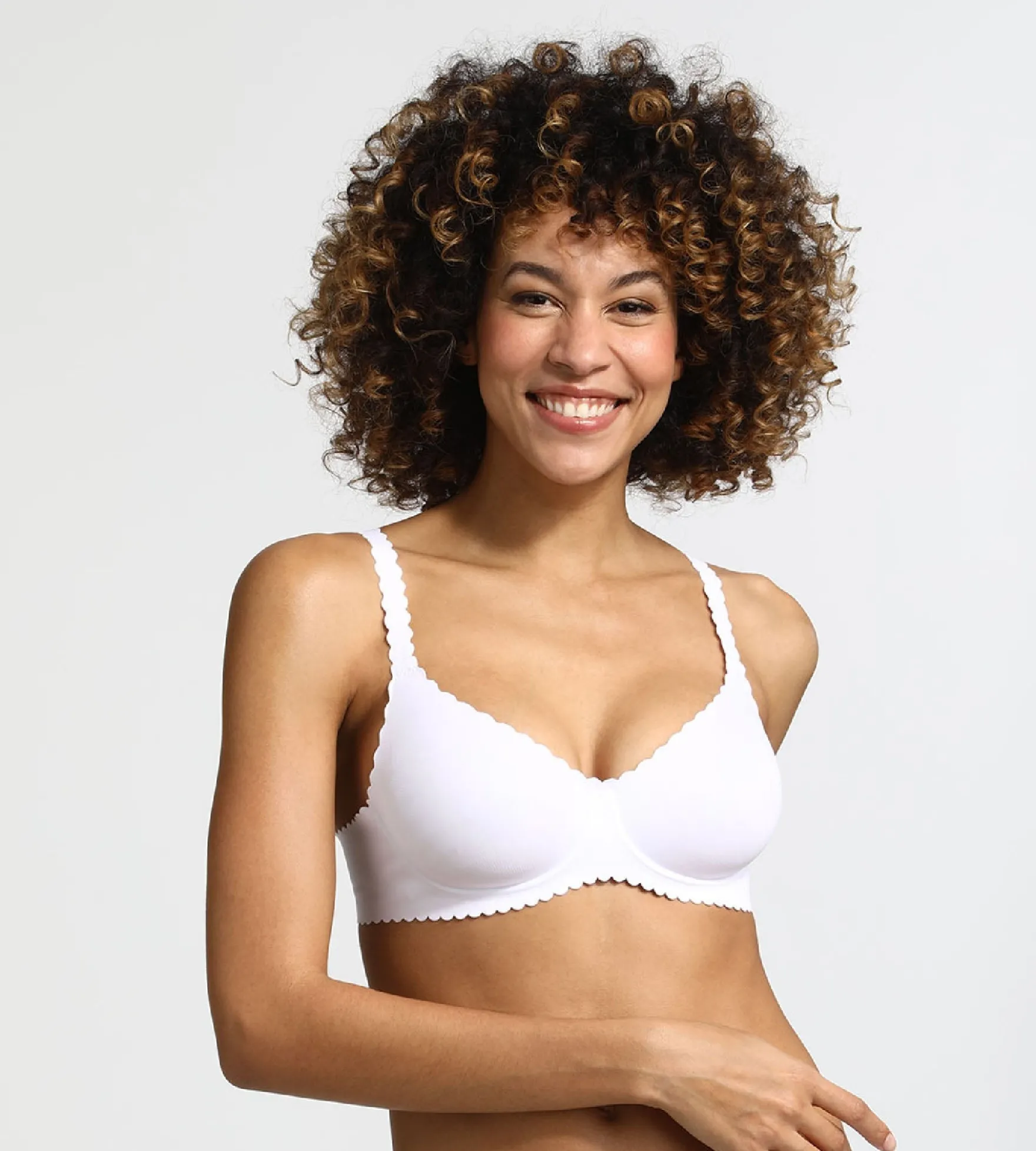 Soutien-gorge corbeille avec armatures blanc Body Touch Dim