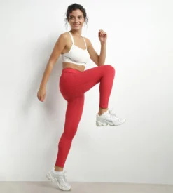 Soutien-gorge de sport en microfibre sculptante Écru Dim Move