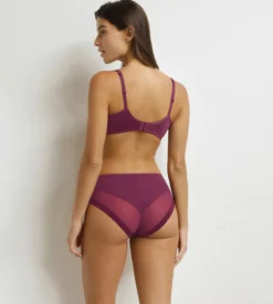 Soutien-gorge emboîtant à armatures Bordeaux Generous