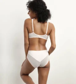 Soutien-gorge minimiseur avec armatures Rose Generous Minimizer Dim