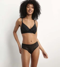 Soutien-gorge triangle sans armature motif floral Noir Daily Dentelle