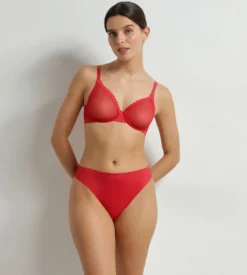 Tanga femme en tulle Rouge Dim Body Touch Cheeky
