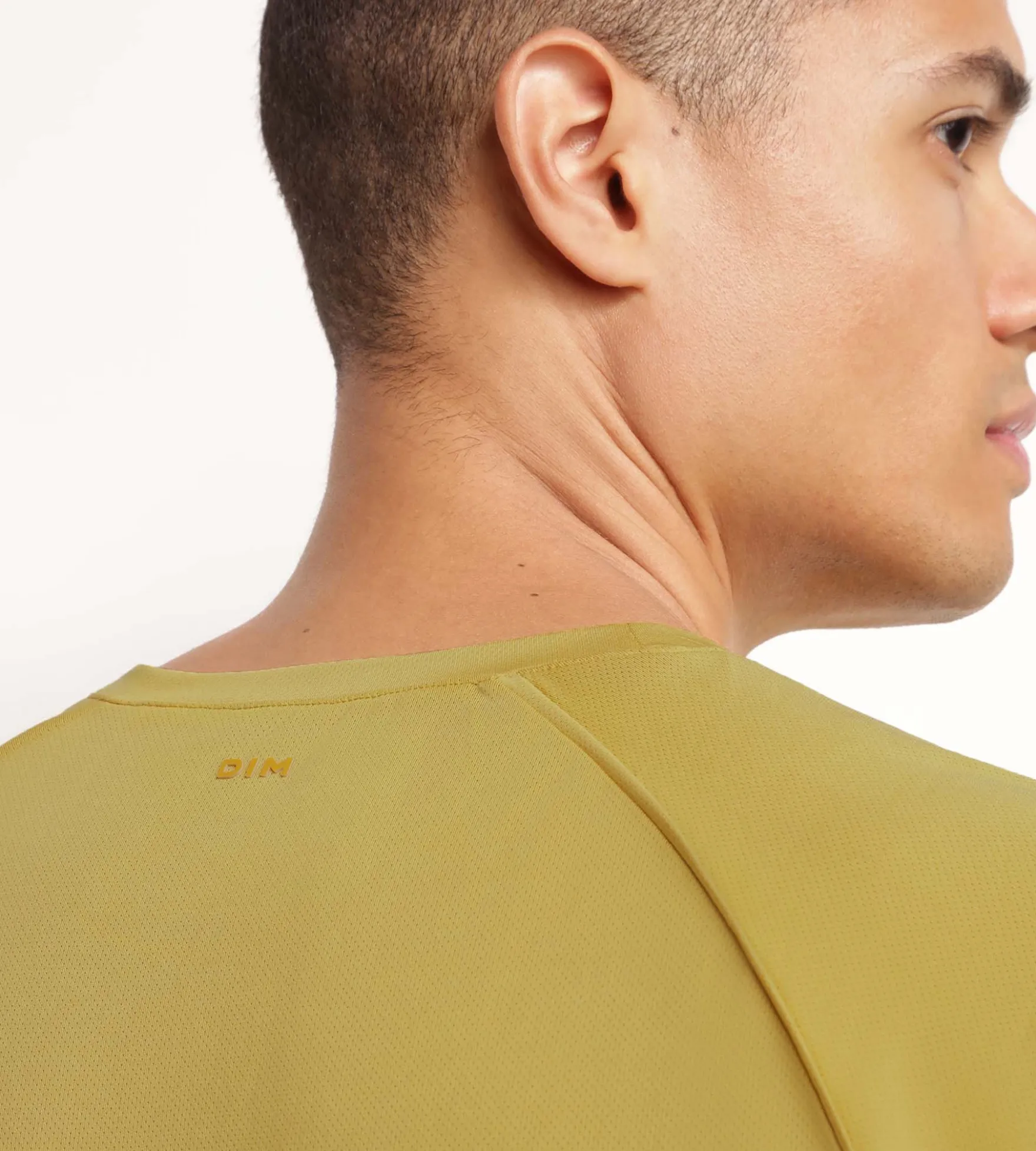 T-shirt de sport homme en matière aérée Olive Dim Move